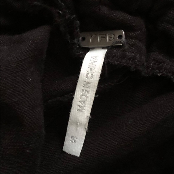 Young Fabulous Broke Izzy Shorts Linen Blend S Black - Picture 3 of 8